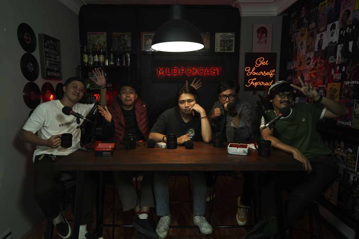 Luncurkan Single Lewat Aplikasi Tinder